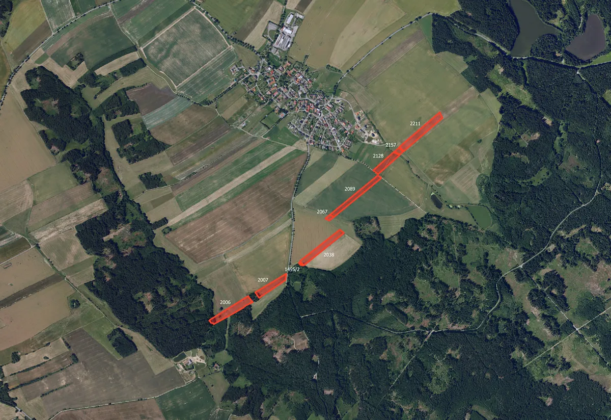 Prodej pole 45030 m²